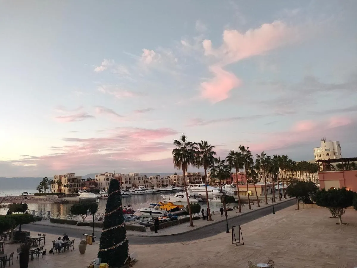 Tala Bay Resort Aqaba Apartments شاليه في تالا باي العقبه
